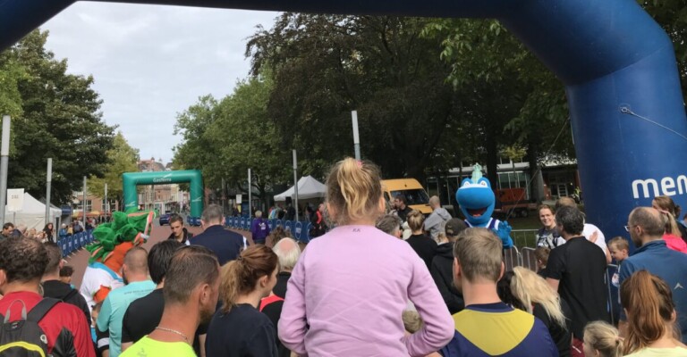 Mini 4 Mijl Groningen 2023 hardloopevenement voor kinderen met coach
