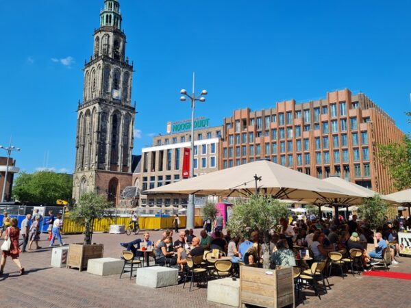 Pleinen in Groningen: Grote Markt